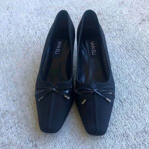 Vaneli black dress shoes. Kitten heel, excellent condition, size 7M
